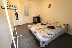 Fantastic Waw - NS42 Room F